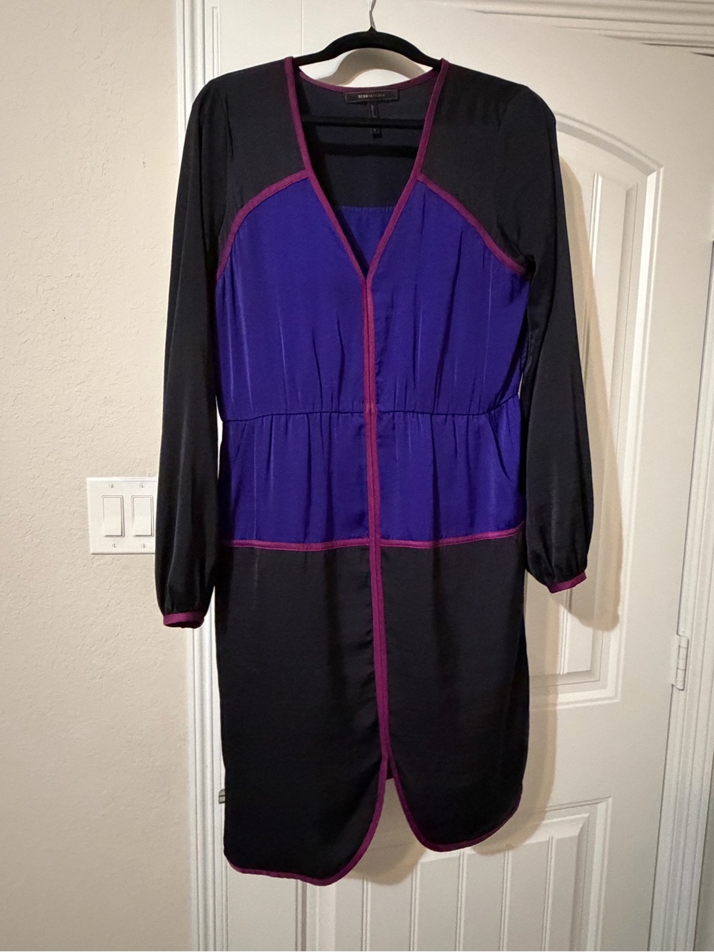 BCBGMaxAzria Black and Purple Colorblock Long Sleeve Dress with Magenta Trim
